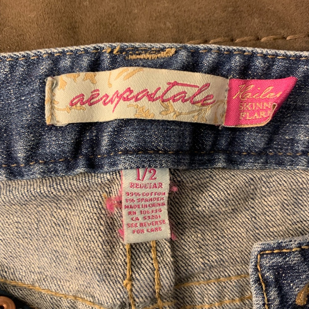 Aeropostale Jeans LIKE NEW! - Picture 3 of 3